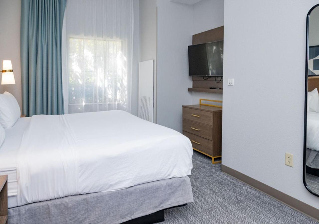 Staybridge Suites Jackson By Ihg Ridgeland Oda fotoğraf